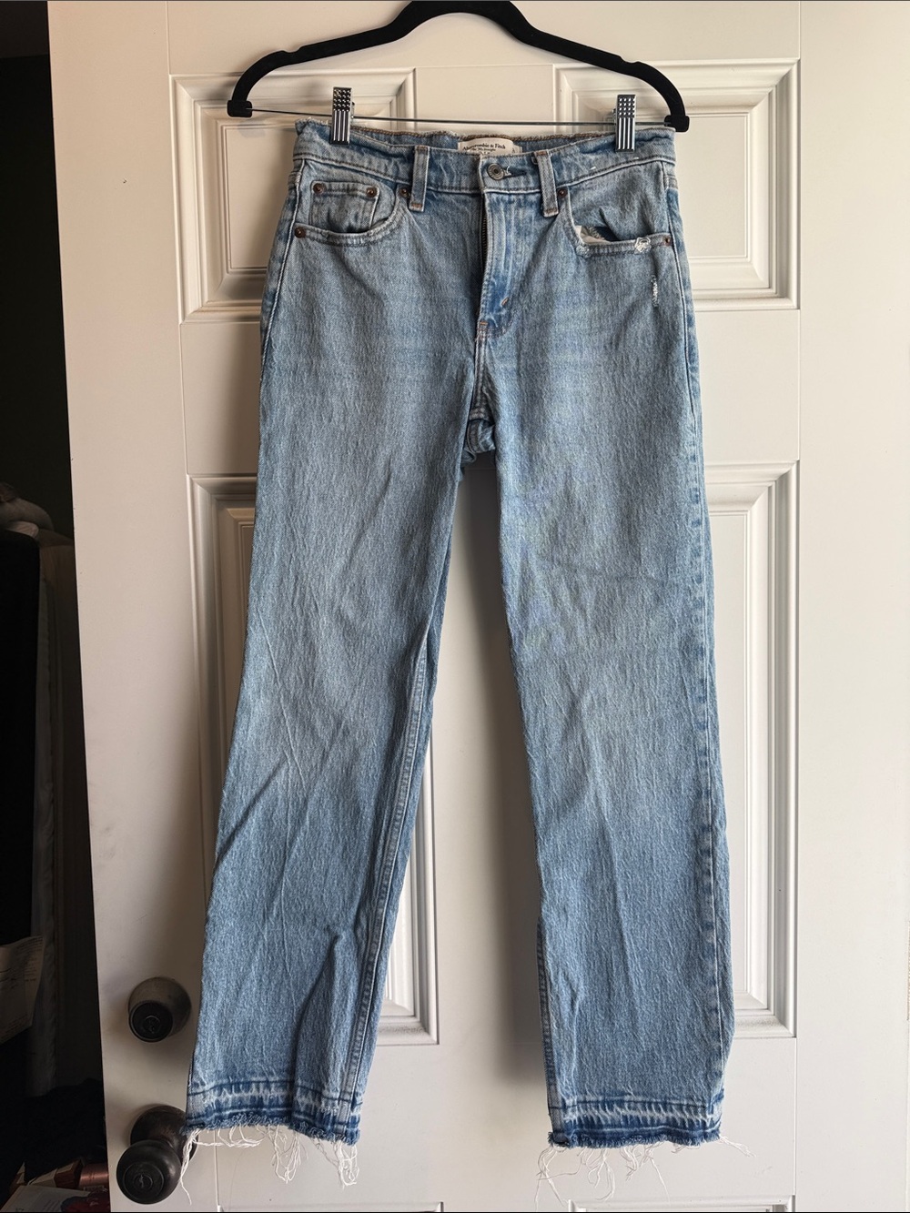 Abercrombie & Fitch Light Blue Mid rise Straight-Leg Jeans